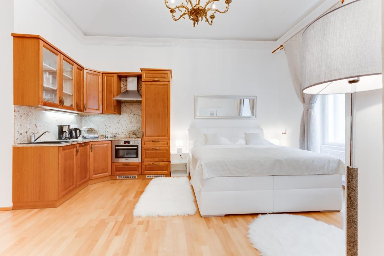 Wenceslas Square Royal Apartment Prague Luaran gambar